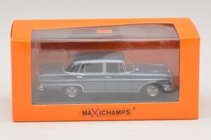 Mercedes 300 SE W112 Lang Blau Metallic Maxichamps 1:43 940035200 Druckguss — Bild 5 von 5
