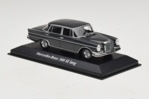 Mercedes 300 SE W112 Lang Dunkelgrau Maxichamps 1:43 940035201 Druckguss — Bild 3 von 5