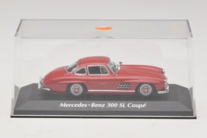 Mercedes 300 SL W198 Rot Maxichamps 1:43 940039001 Druckguss — Bild 4 von 5