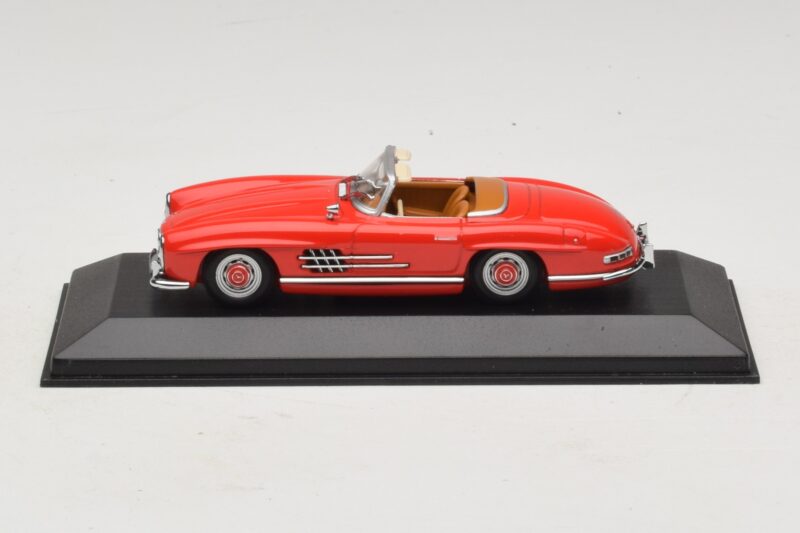 Mercedes 300 SL W198 Rot Mit Brauner Innenausstattung Minichamps 1:43 MB009 Druckguss