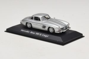 Mercedes 300 SL W198 Silber Maxichamps 1:43 940039000 Druckguss — Bild 3 von 5