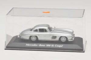 Mercedes 300 SL W198 Silber Maxichamps 1:43 940039000 Druckguss — Bild 4 von 5