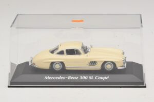 Mercedes 300 SL W198 Weiß Maxichamps 1:43 940039002 Druckguss — Bild 4 von 5