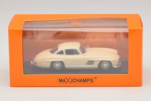 Mercedes 300 SL W198 Weiß Maxichamps 1:43 940039002 Druckguss — Bild 5 von 5