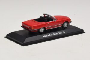Mercedes 350 SL R107 Rot Maxichamps 1:43 940033432 Druckguss — Bild 2 von 5