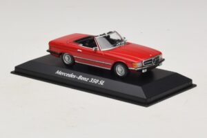 Mercedes 350 SL R107 Rot Maxichamps 1:43 940033432 Druckguss — Bild 3 von 5