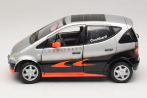Mercedes A-Class W168 D. Coulthard Silber Maisto 1:18 35841 Druckguss — Bild 4 von 8