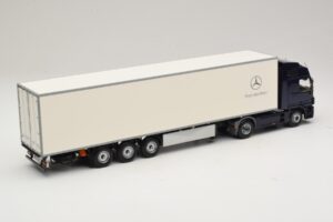 Mercedes Actros 1044 Blau Minichamps 1:43 B66000604 Druckguss — Bild 2 von 7