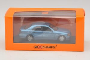 Mercedes C-Class W202 Blau Metallic Maxichamps 1:43 940037060 Druckguss — Bild 5 von 5