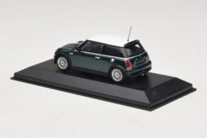 Mini Cooper One R50 Aero Green Mit Weißem Dach Minichamps 1:43 MINI011 Druckguss — Bild 3 von 5