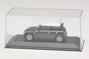 Mini Cooper One R50 Aero Green Mit Weißem Dach Minichamps 1:43 MINI011 Druckguss — Bild 4 von 5