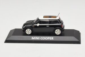 Mini Cooper S R53 Schwarz Mit Panoramadach Minichamps 1:43 MINI022 Druckguss
