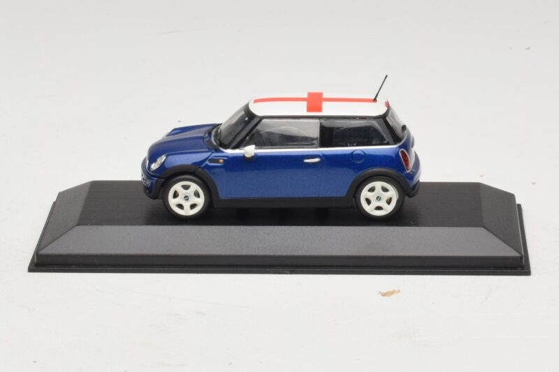 Mini Cooper S R53 Blau Mit Englischer Flagge Minichamps 1:43 MINI012 Diecast