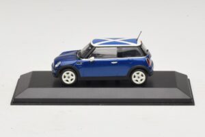 Mini Cooper S R53 Blau Mit Schottischer Flagge Minichamps 1:43 MINI016 Druckguss