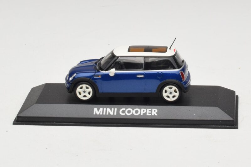 Mini Cooper S R53 Dunkelblau Mit Panoramadach Minichamps 1:43 MINI021 Diecast