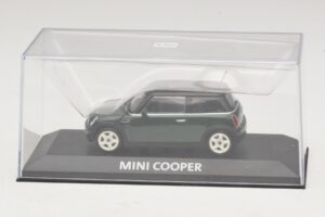 Mini Cooper S R53 Dunkelgrün Mit Schwarzem Dach Minichamps 1:43 MINI023 Druckguss — Bild 4 von 5
