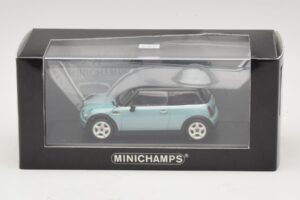 Mini Cooper S R53 Hellblau Metallic Mit Schwarzem Dach Minichamps 1:43 MINI030 Druckguss — Bild 4 von 4