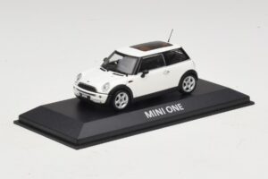 Mini Cooper S R53 Weiß Mit Panoramadach Minichamps 1:43 MINI020 Diecast — Bild 2 von 5
