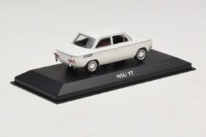 NSU TT Weiß Maxichamps 1:43 940015300 Diecast — Bild 2 von 5