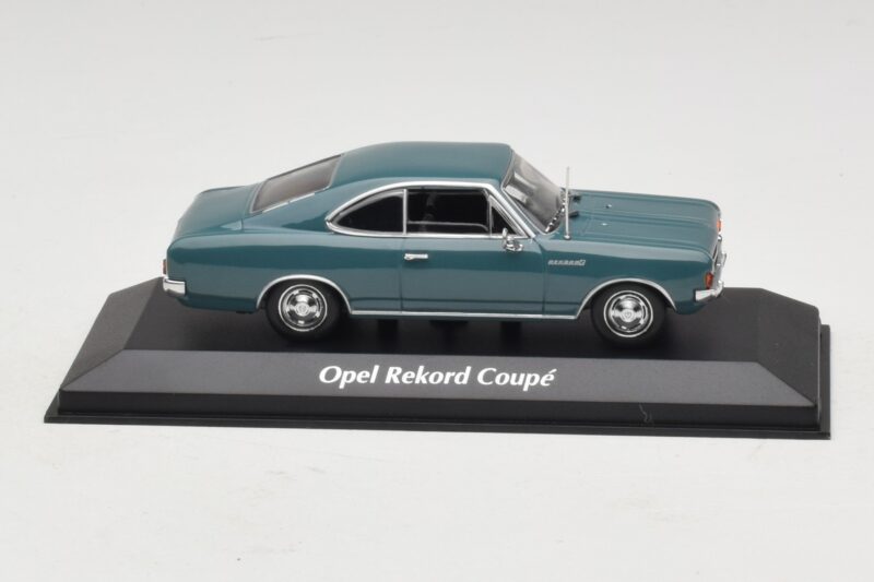 Opel Rekord C Coupé Blau Maxichamps 1:43 940046121 Druckguss
