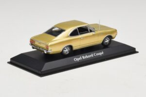 Opel Rekord C Coupé Gold Maxichamps 1:43 940046120 Druckguss — Bild 2 von 5