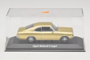 Opel Rekord C Coupé Gold Maxichamps 1:43 940046120 Druckguss — Bild 4 von 5