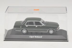 Opel Rekord D Dunkelgrün Maxichamps 1:43 940044001 Druckguss — Bild 4 von 5
