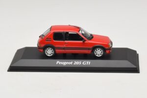 Peugeot 205 GTi Rot Maxichamps 1:43 940112300 Diecast