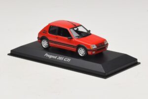 Peugeot 205 GTi Rot Maxichamps 1:43 940112300 Diecast — Bild 3 von 5