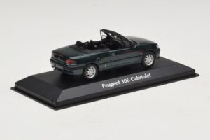 Peugeot 306 Cabriolet Grün Metallic Maxichamps 1:43 940112833 Diecast — Bild 2 von 5