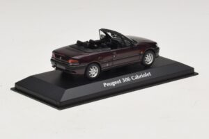 Peugeot 306 Cabriolet Violett Metallic Maxichamps 1:43 940112834 Druckguss — Bild 2 von 5