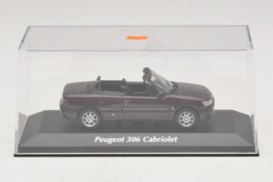 Peugeot 306 Cabriolet Violett Metallic Maxichamps 1:43 940112834 Druckguss — Bild 4 von 5