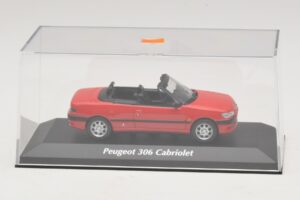 Peugeot 306 Cabriolet Rot Maxichamps 1:43 940112830 Diecast — Bild 4 von 5