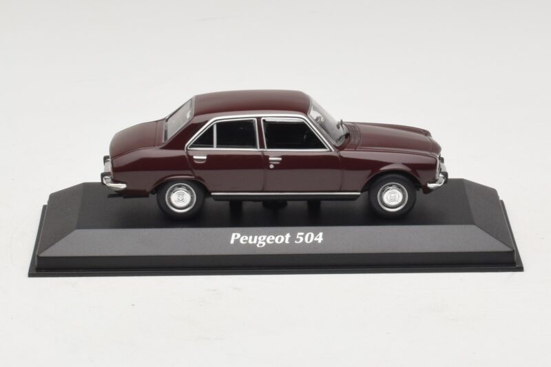 Peugeot 504 Dunkelrot Maxichamps 1:43 940112500 Druckguss