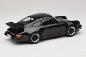 Porsche 911 930 Turbo 3.3 Schwarz KK-Scale 1:18 KKDC181443 Druckguss — Bild 2 von 6