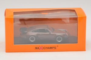 Porsche 911 930 Turbo 3.3 Braun Maxichamps 1:43 940069001 Druckguss — Bild 5 von 5