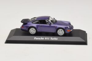 Porsche 911 964 Turbo Violett Metallic Maxichamps 1:43 940069100 Druckguss