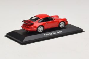 Porsche 911 964 Turbo Rot Maxichamps 1:43 940069102 Druckguss — Bild 2 von 5