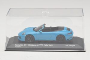 Porsche 911 991.1 Carrera 4 GTS Cabriolet Blau Minichamps 1:43 410067332 Druckguss — Bild 4 von 5