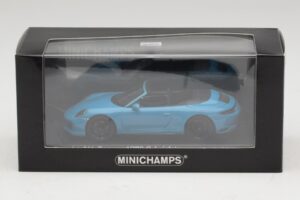 Porsche 911 991.1 Carrera 4 GTS Cabriolet Blau Minichamps 1:43 410067332 Druckguss — Bild 5 von 5