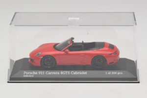 Porsche 911 991.1 Carrera 4 GTS Cabriolet Rot Minichamps 1:43 410067330 Druckguss — Bild 4 von 5