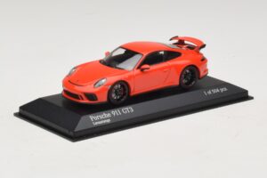 Porsche 911 991.1 GT3 Orange Minichamps 1:43 410066024 Druckguss — Bild 2 von 5