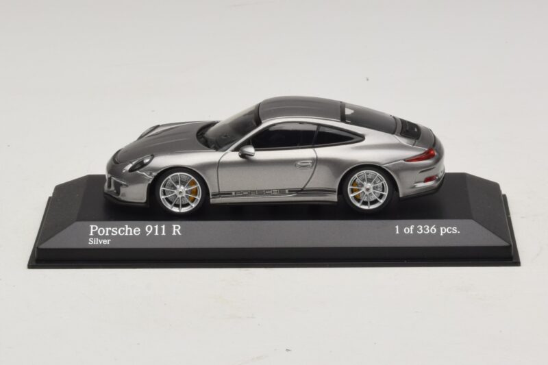 Porsche 911 991.1 R Silber Minichamps 1:43 410066224 Druckguss