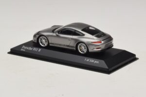 Porsche 911 991.1 R Silber Minichamps 1:43 410066224 Druckguss — Bild 3 von 5