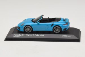 Porsche 911 991.1 Turbo S Cabriolet Blau Minichamps 1:43 410067182 Druckguss