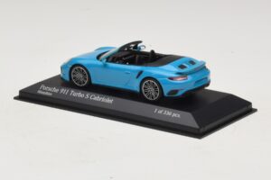 Porsche 911 991.1 Turbo S Cabriolet Blau Minichamps 1:43 410067182 Druckguss — Bild 3 von 5