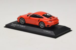 Porsche 911 991.1 Turbo S Orange Minichamps 1:43 410067171 Druckguss — Bild 3 von 5