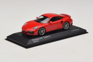 Porsche 911 991.1 Turbo S Rot Minichamps 1:43 410067170 Druckguss — Bild 2 von 5