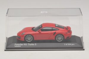 Porsche 911 991.1 Turbo S Rot Minichamps 1:43 410067170 Druckguss — Bild 4 von 5