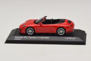 Porsche 911 991.2 Carrera 4 Cabriolet Rot Minichamps 1:43 410067230 Druckguss
